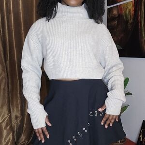 Divine Heritage Cropped Wool Cashmere Blend Turtleneck  Sweater Sz: M/L